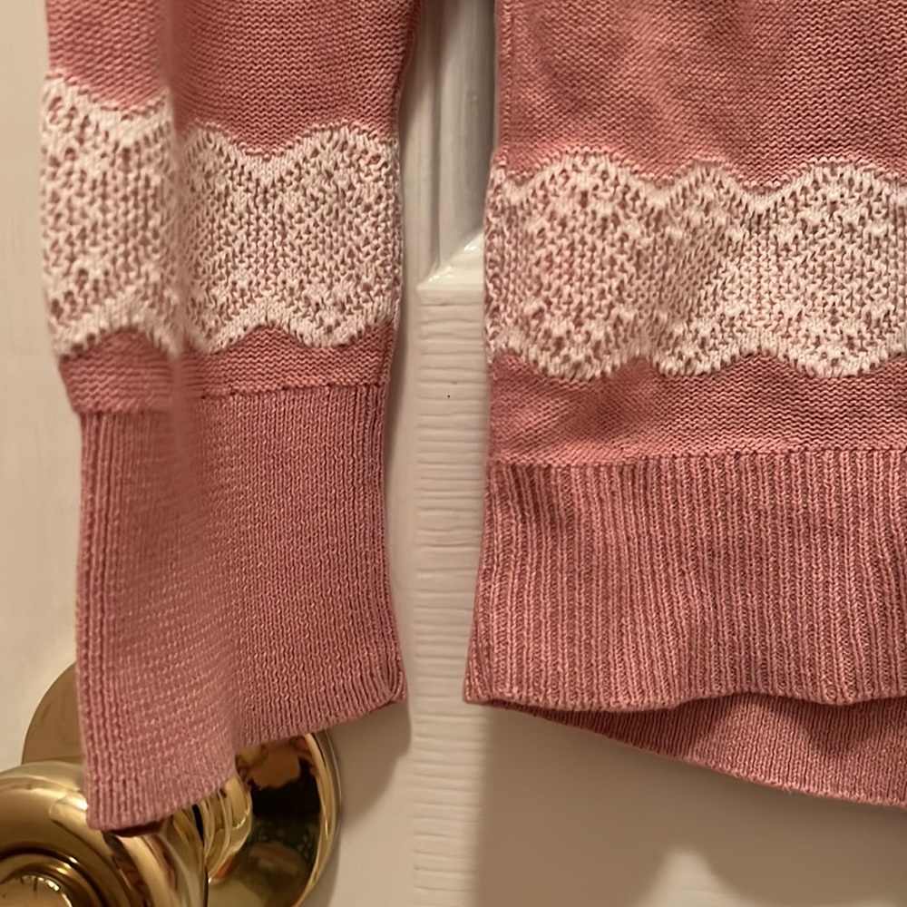Women’s Pink & White Delicate Detail Striped Sweater - S